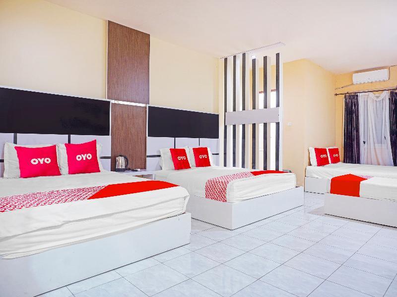 Кабупатен Соппенг: Capital O 91331 Hotel Grand Saota Soppeng