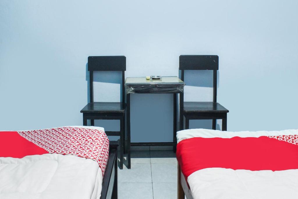 Купанг: OYO 91769 Wisma Harapan Baik