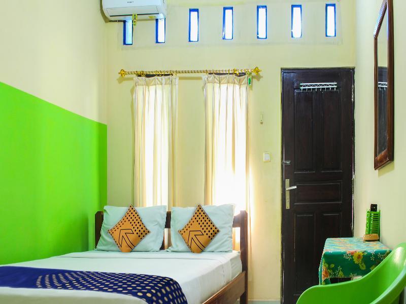 Купанг: SPOT ON 91227 Al Bayt Syariah Guest House