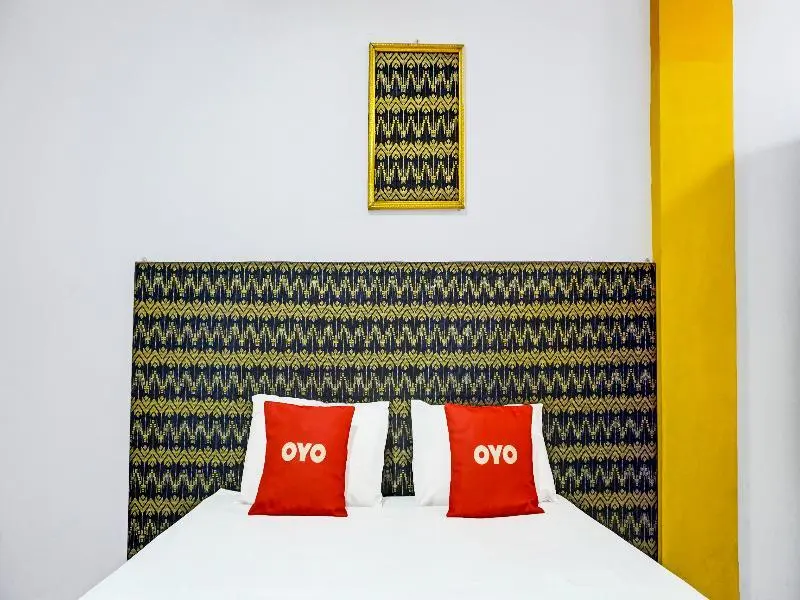 Караванг: Oyo 91796 Guest House Ghalta Syariah