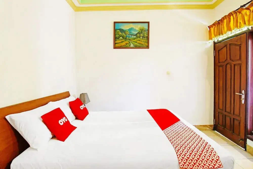 Матарам: OYO 91564 Ayodya Guest House
