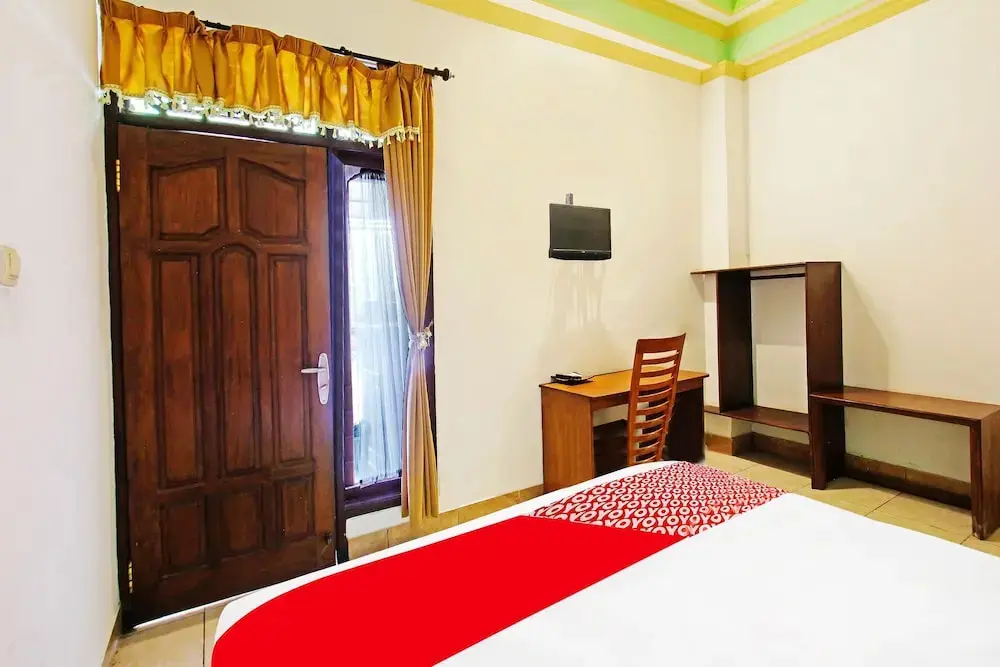 Матарам: OYO 91564 Ayodya Guest House