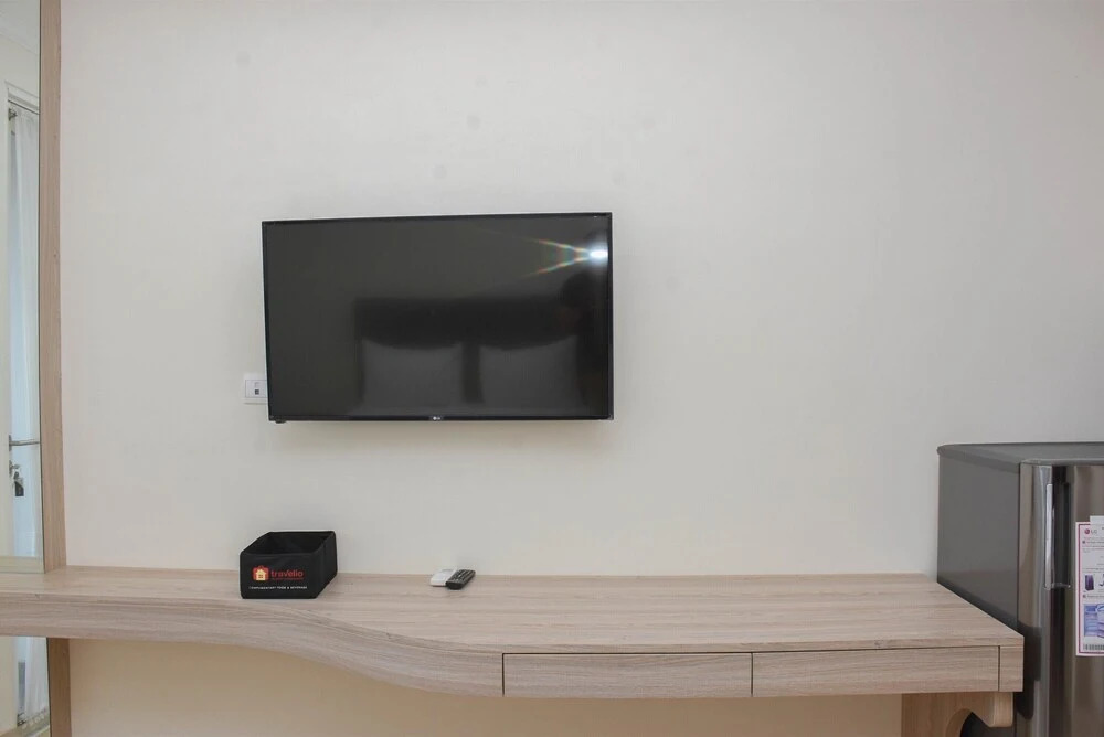 Джакарта: Wonderful And Strategic Studio Menteng Park Apartment