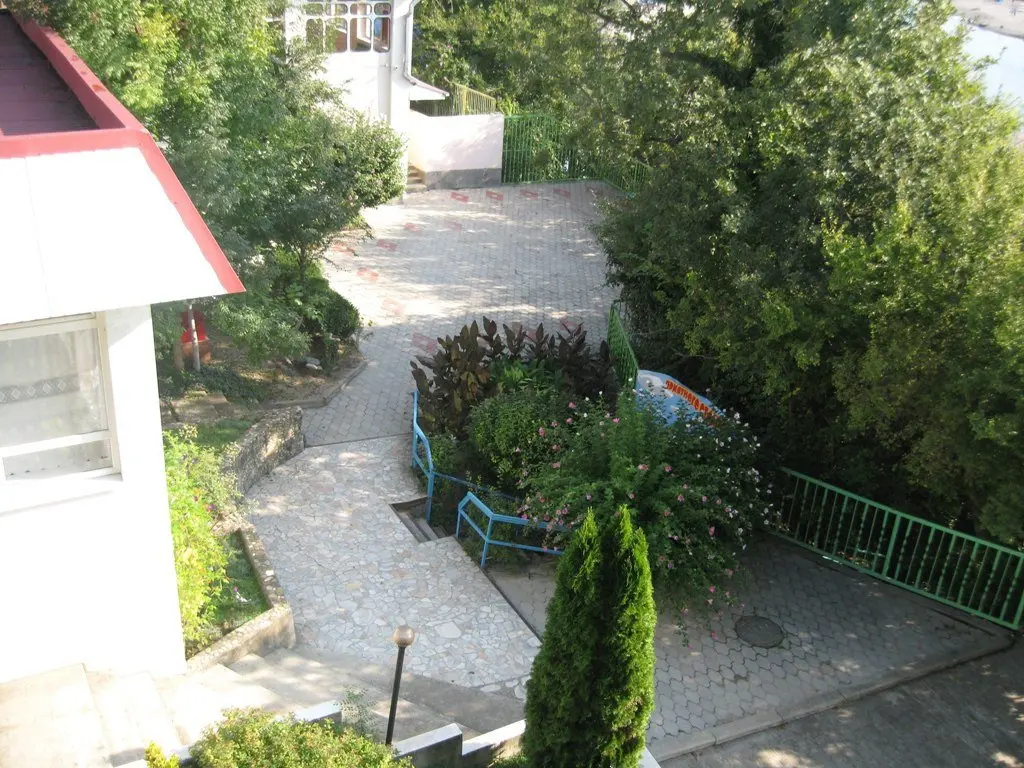 Архипо-Осиповка: Goluboj fakel