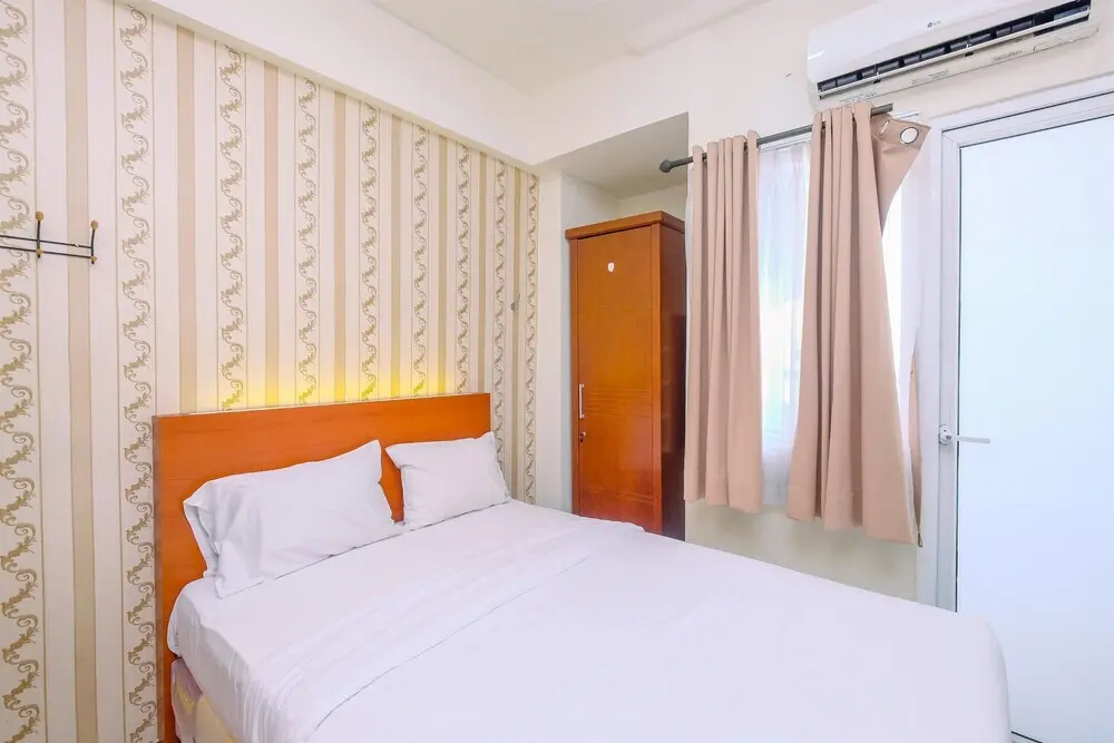 Джакарта: Modern And Stylish Studio At Green Pramuka Apartment
