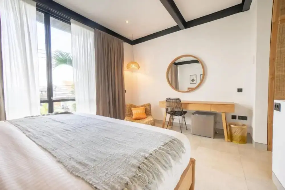 Чангу: Suncoast Villa Bali