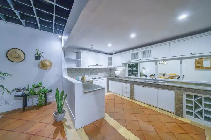 Чангу: Villa Kelapa Putih