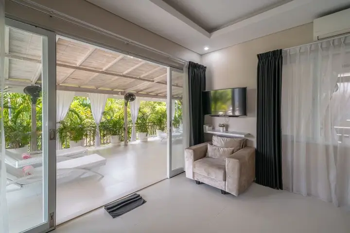 Чангу: Villa Bali OM Center
