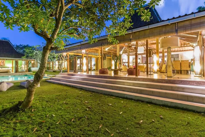 Чангу: Villa Fallopia