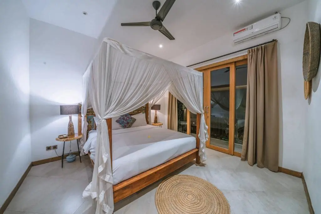 Чангу: Villa Puri Aman - Unique & Lush 3BR Pool Villa nearby Canggu Beach