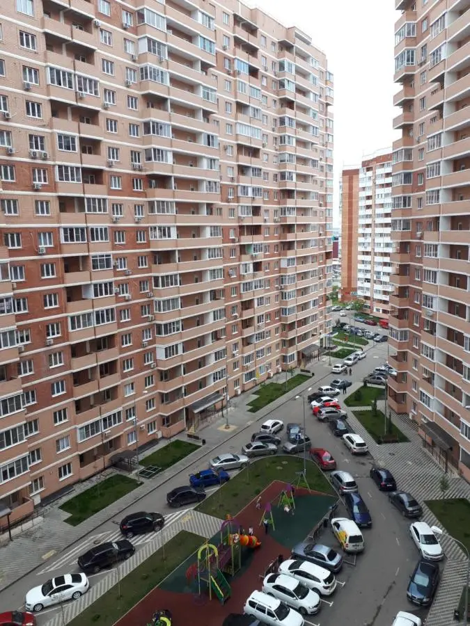 Краснодар: Apartment on Korenovskaya 57/2