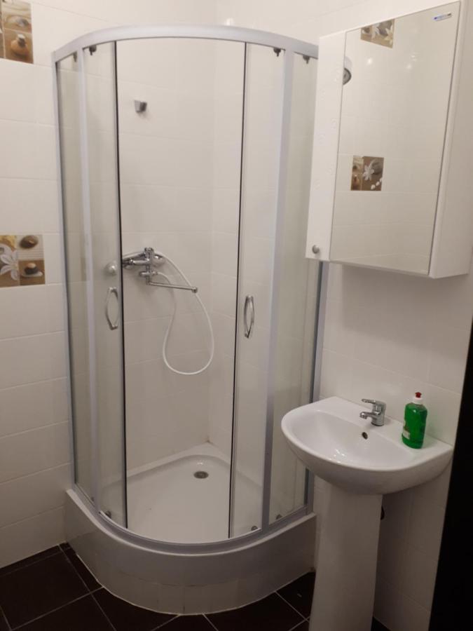 Краснодар: Apartment on Korenovskaya 57/2
