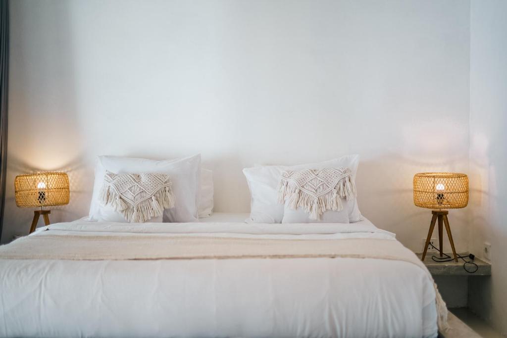Чангу: Villa Santorini