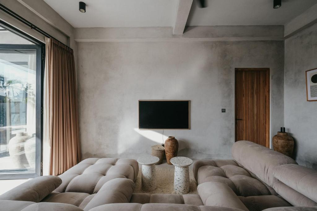 Чангу: Concrete Retreat Umalas