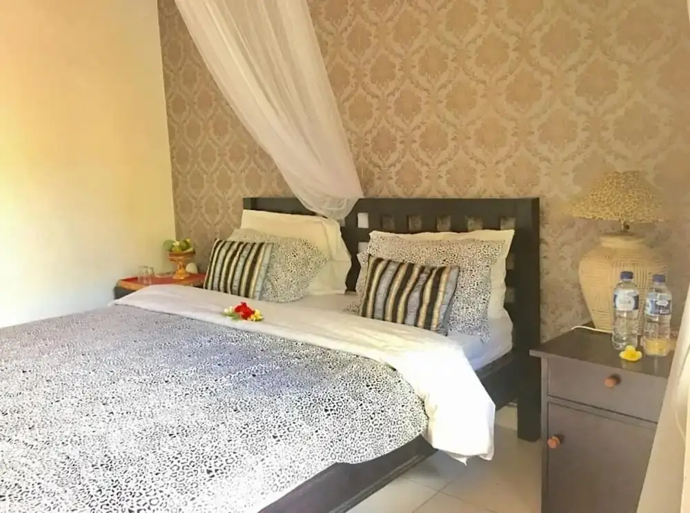 Кута: Kubu Verra Seminyak
