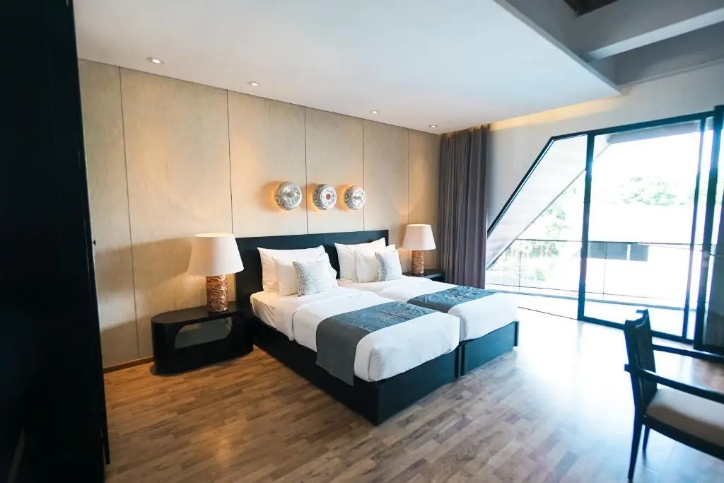 Беноа: The Chloe Villa