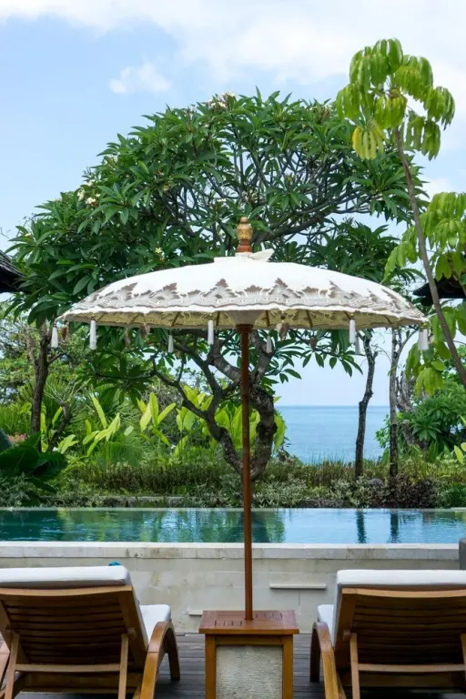 Чангу: Rare 2 Bedrooms Private Pool Beachfront Villa With Ensuite Bathrooms in Seminyak