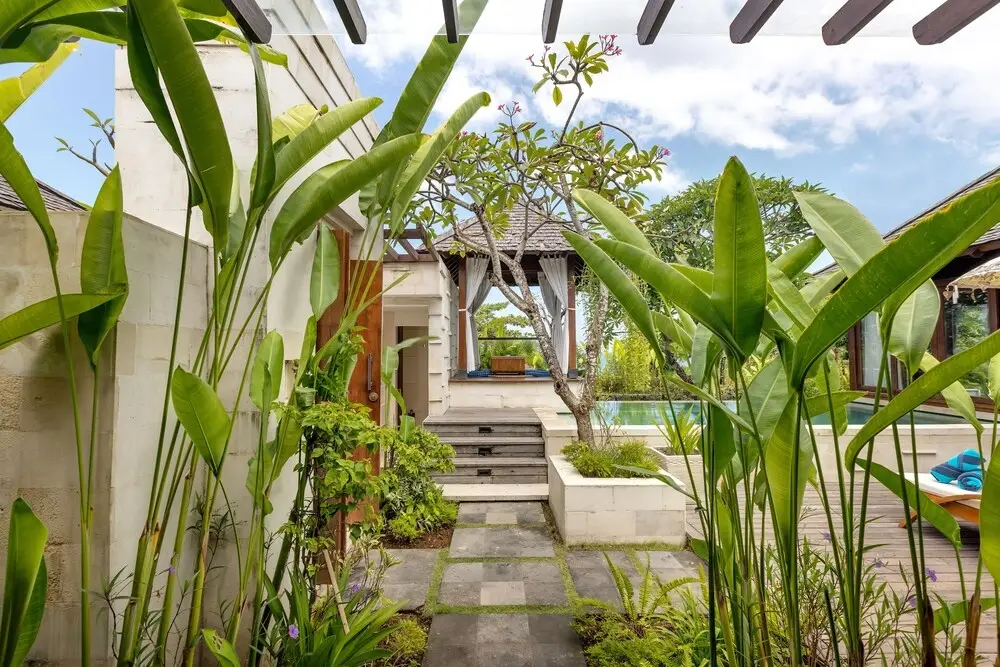 Чангу: Rare 2 Bedrooms Private Pool Beachfront Villa With Ensuite Bathrooms in Seminyak
