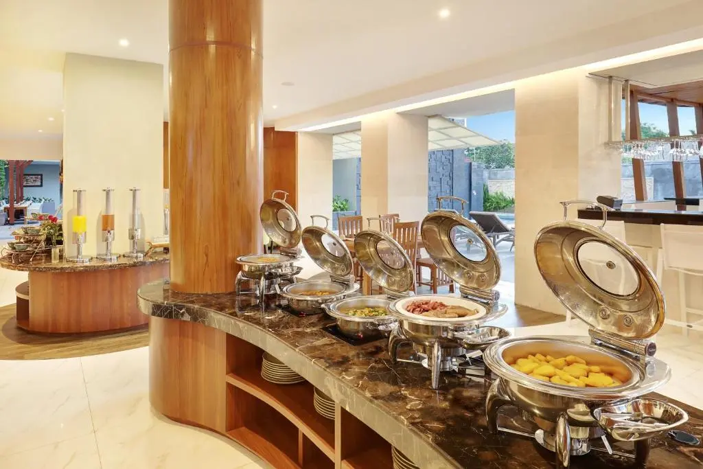 Денпасар: Townhouse Oak Signature Bali