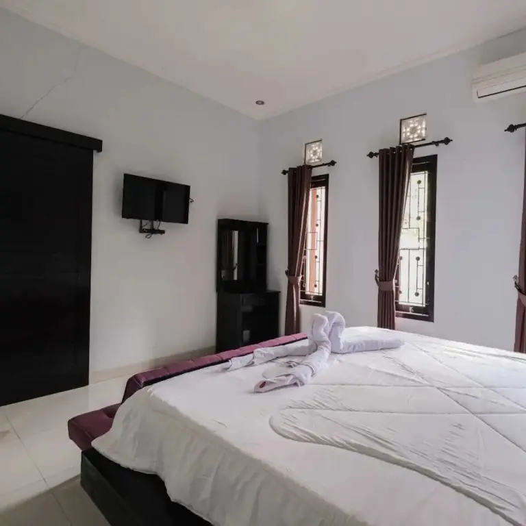 Теджакула: The Fortune Guest House