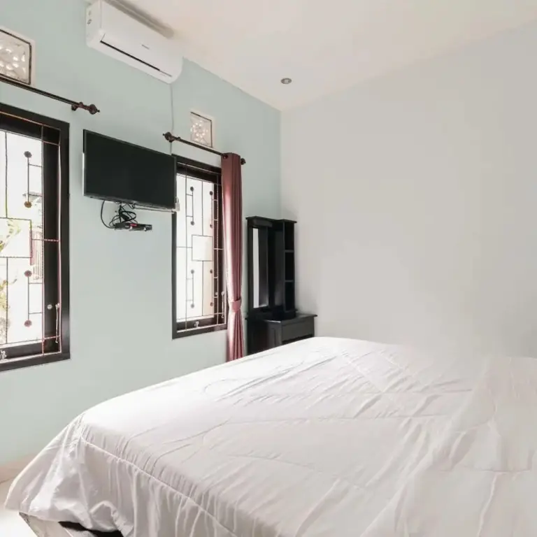 Теджакула: The Fortune Guest House