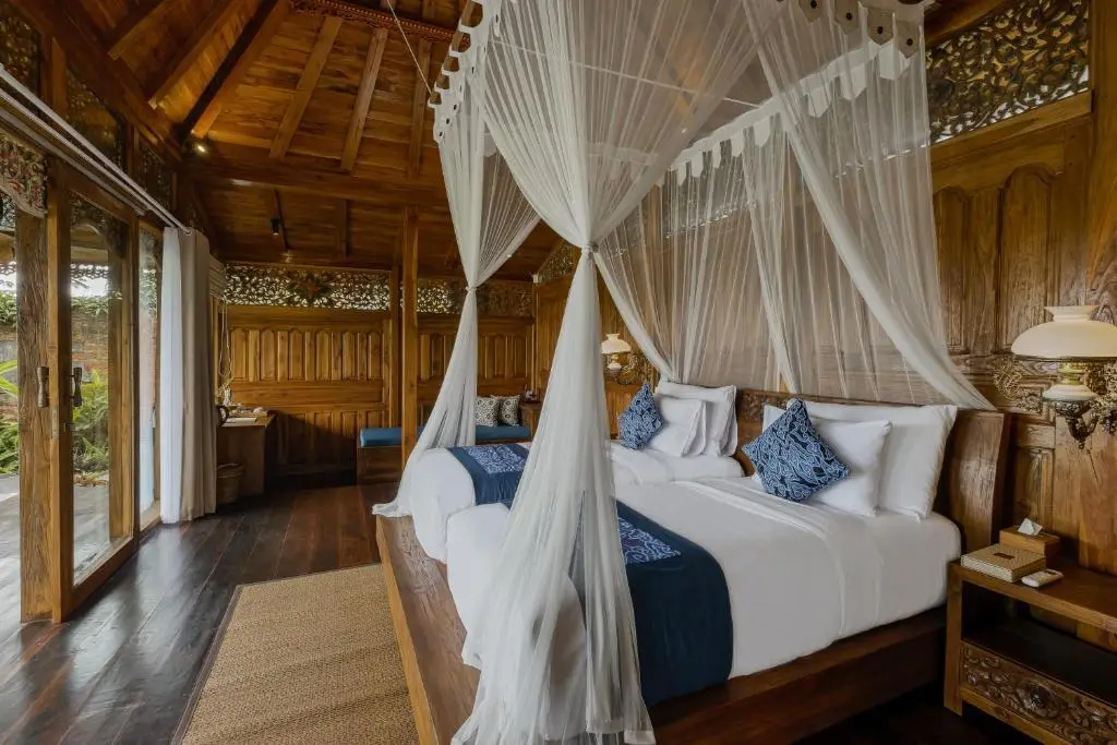 Убуд: Airsania Ubud Antique Villas