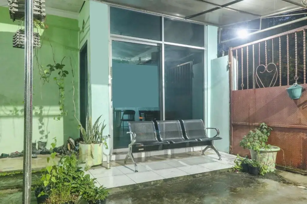 Палангкарая: OYO 91262 Wisma Sido Moro