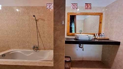 Jerowaru: Cersen Resort Lombok