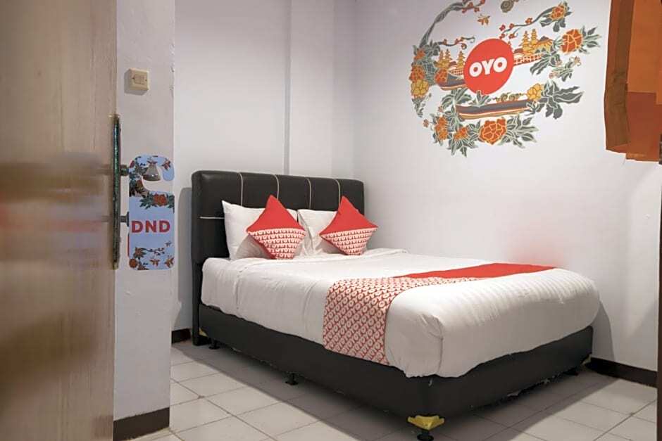 Джакарта: OYO 176 Near Cideng Virgo Residence