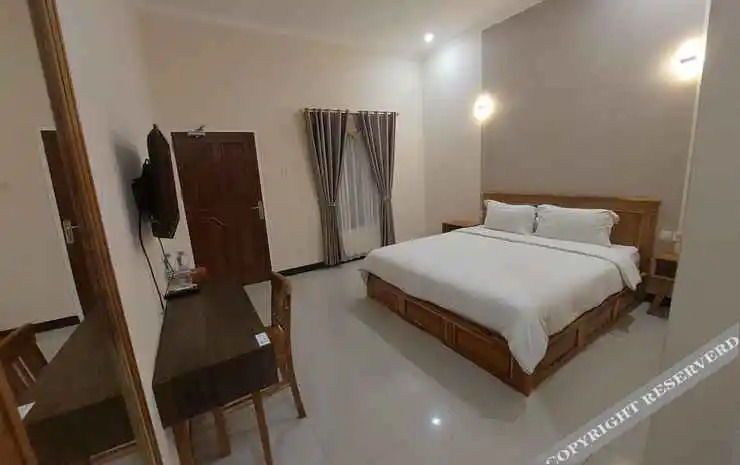 Larantuka: Sunrise Hotel