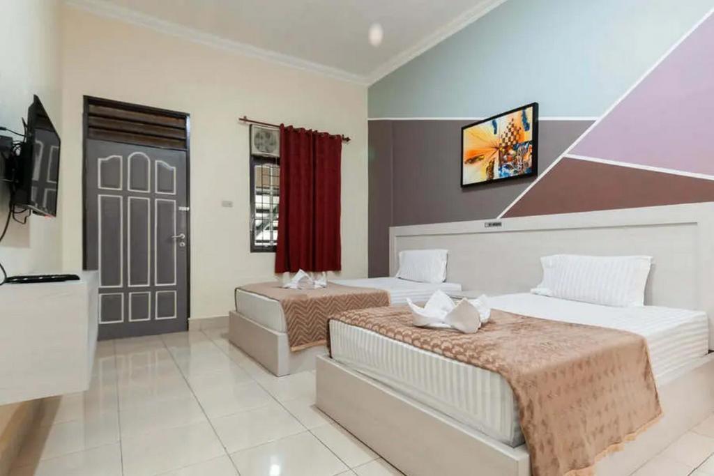 Озеро Тоба: Hotel 78 Parapat Mitra RedDoorz