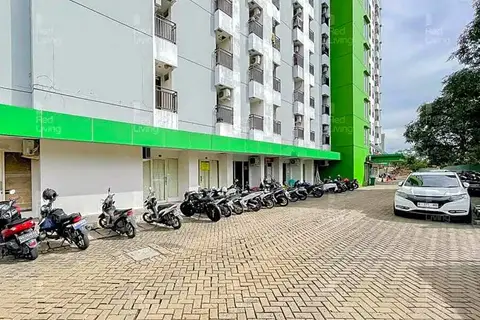 RedLiving Apartemen Green Lake View Ciputat - Farida Property 1 Tower E — фото 1
