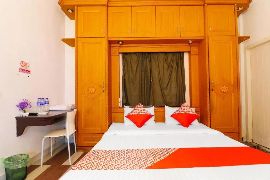 Джамби: OYO 91607 Steze Guest House Syariah