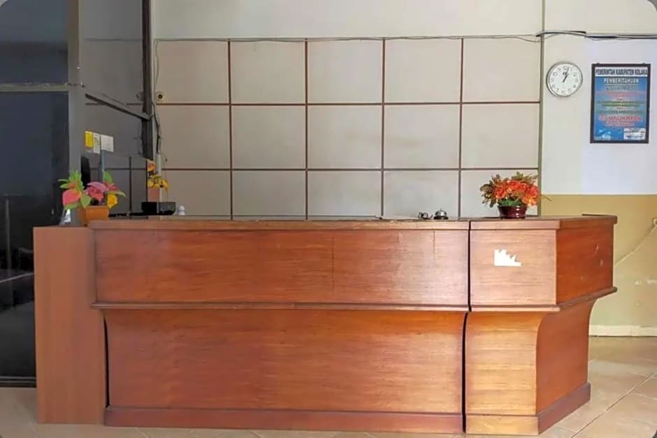 Помала: Capital O 91650 Hotel Pratama