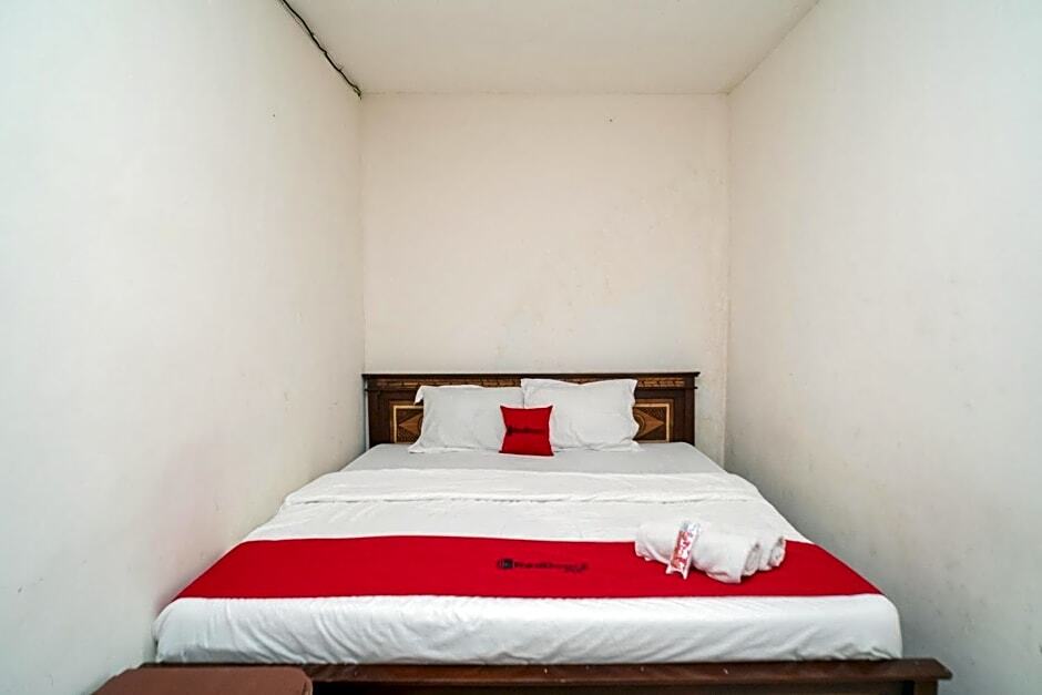 Бату: RedDoorz Syariah near Batu Night Spectacular 3