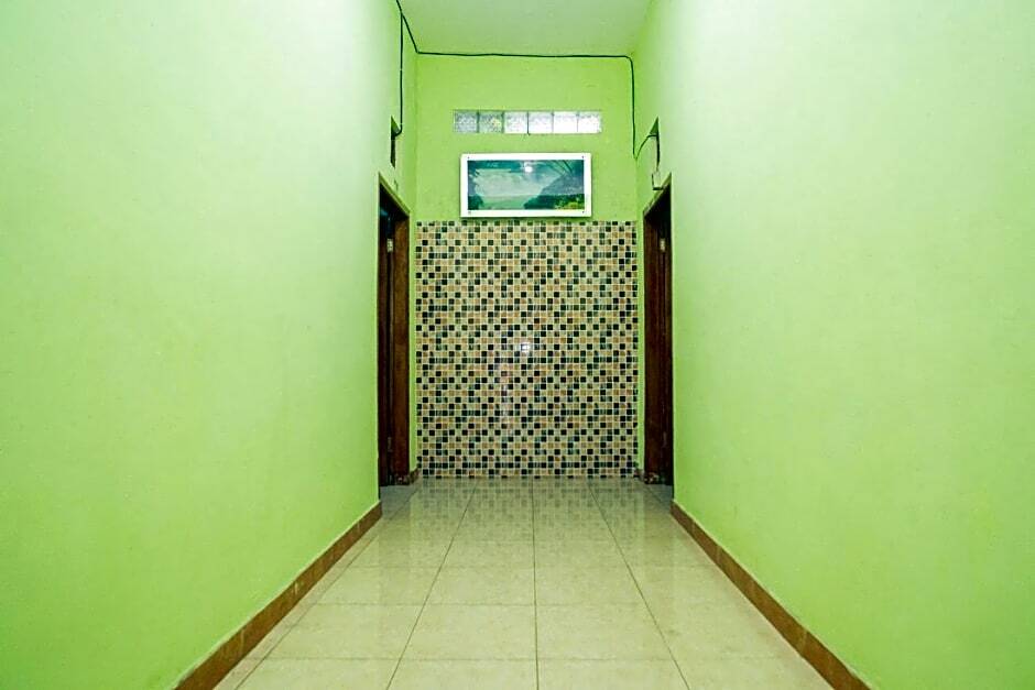 Бату: RedDoorz Syariah near Batu Night Spectacular 3