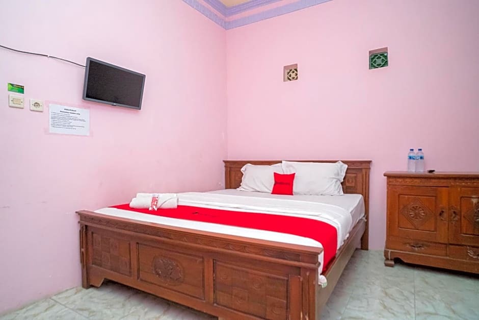 Бату: RedDoorz Syariah near Batu Night Spectacular 3
