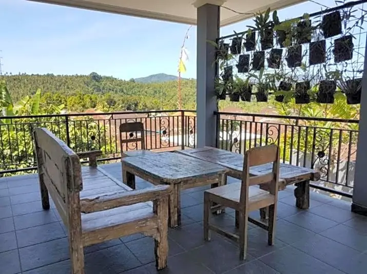 Серирит: 1 Bedroom Nature View life as local