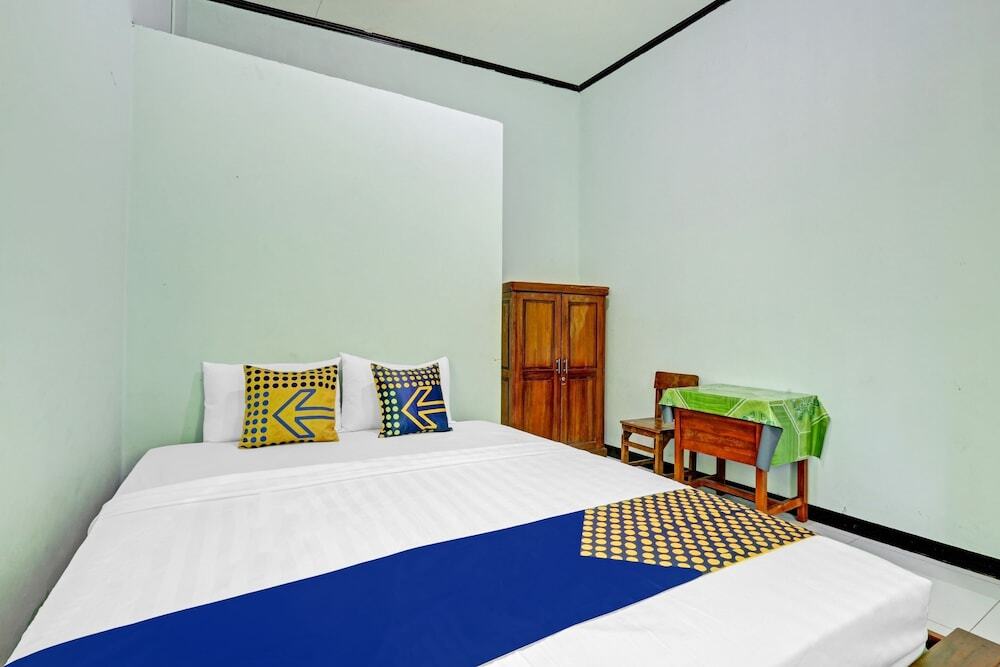 Джепара: SPOT ON 90760 Homestay Al Madina Syariah