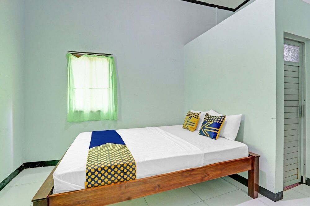 Джепара: SPOT ON 90760 Homestay Al Madina Syariah