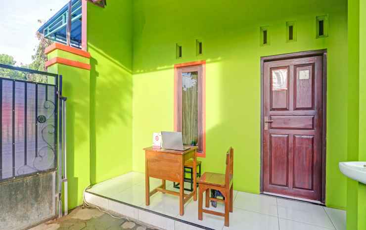 Джепара: SPOT ON 90760 Homestay Al Madina Syariah