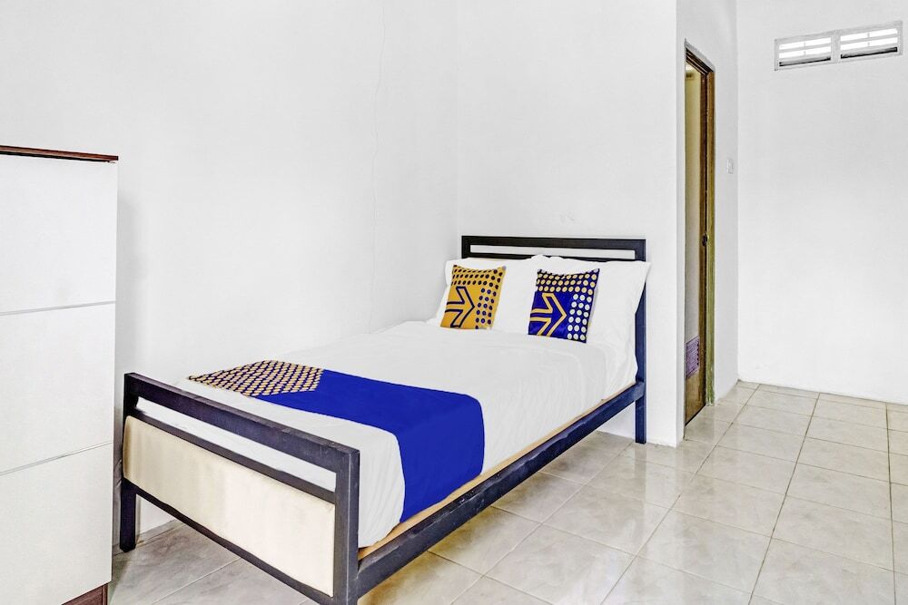 Тулунгагунг: SPOT ON 90742 Kinanthy Homestay Syariah