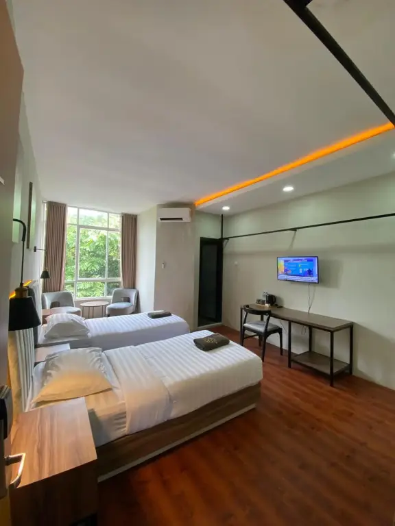 Джепара: Hotel Kencana Jaya by ZUZU