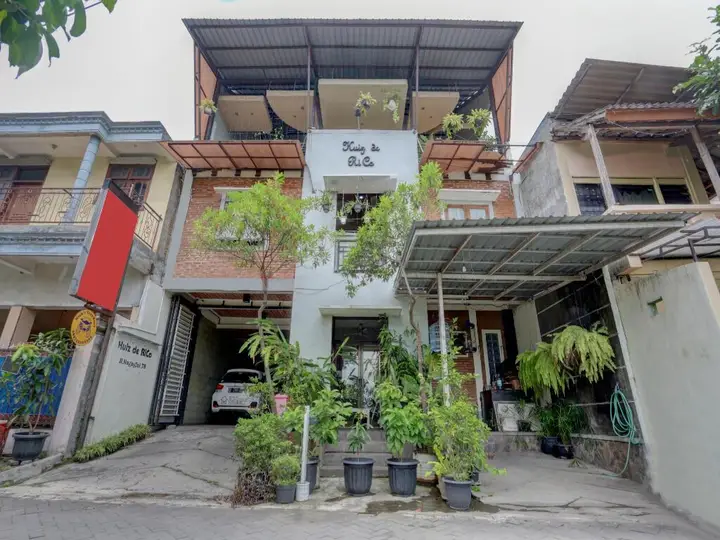 Депок: OYO 90681 Huiz De Rico Guesthouse
