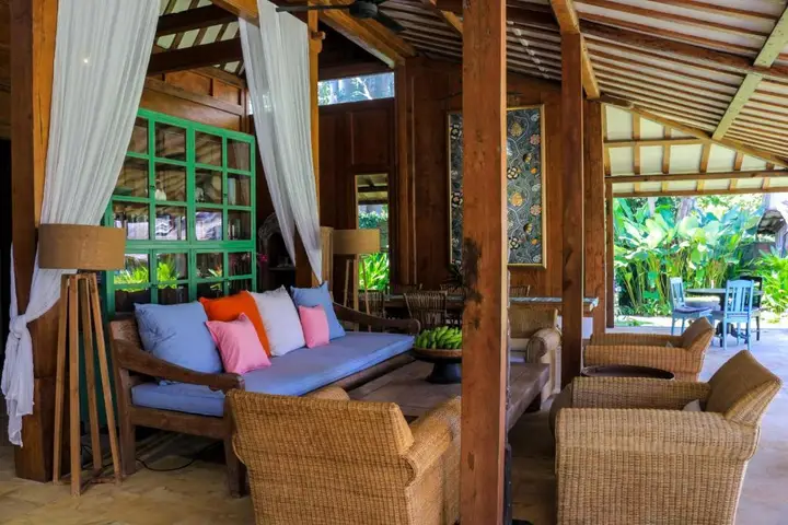 Джимбаран: Chanteak Bali - White House 1