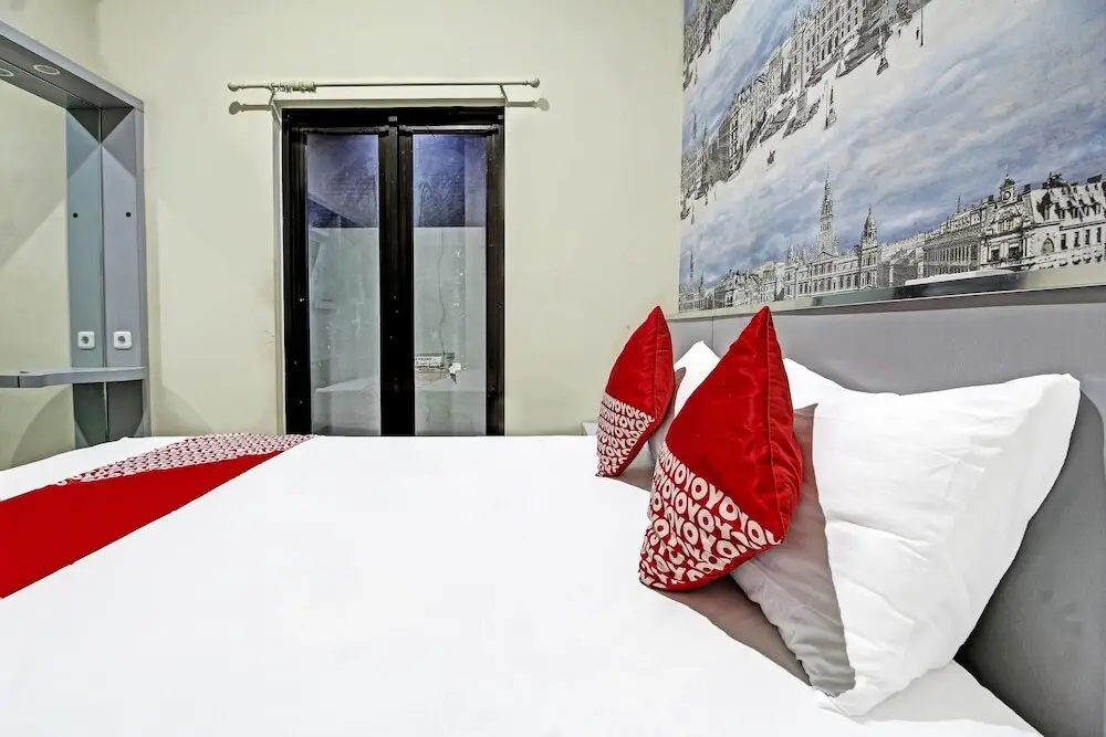 Тулунгагунг: Super OYO 91202 Family Guest House Syariah