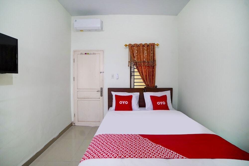 Тебингтинги: OYO 90773 Shine Guest House