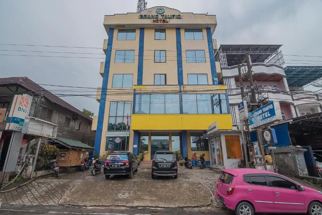 Таракан: RedDoorz Syariah @ Grand Taufiq Tarakan