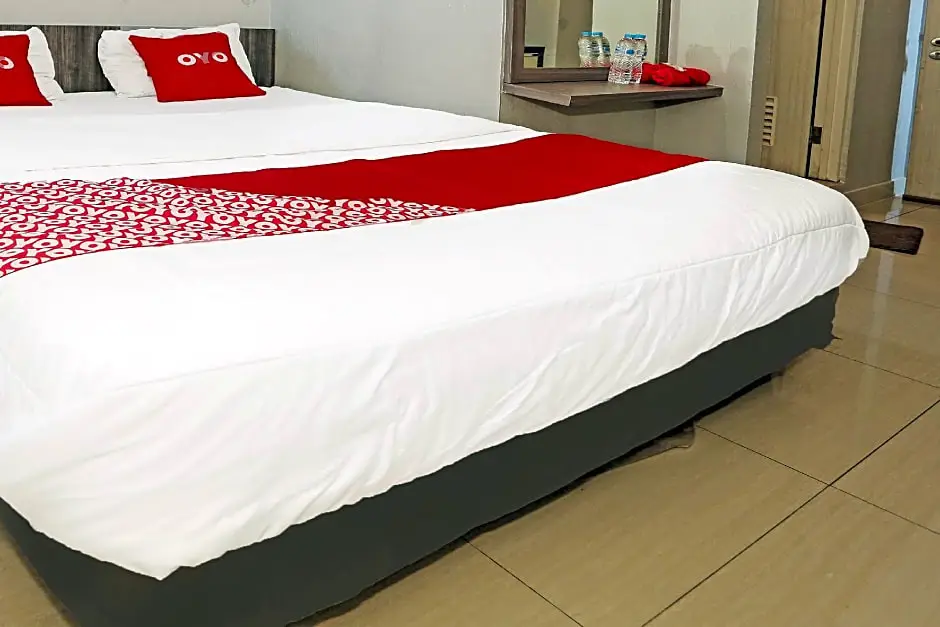 Бекаси: OYO 91809 Mushroom Grand Kamala Mrs Sewa