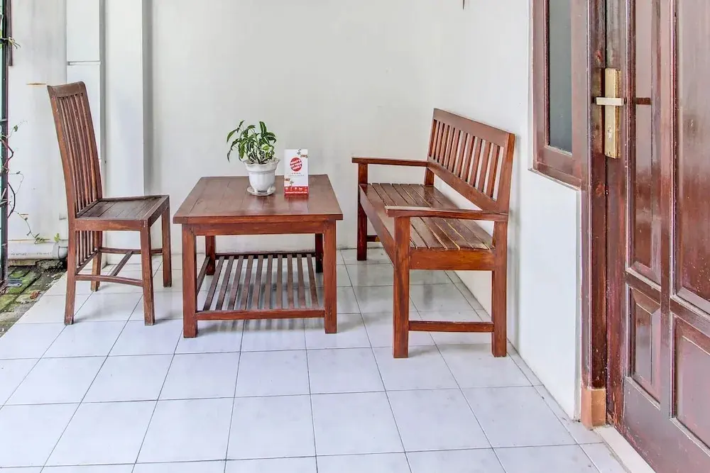 Джокьякарта: OYO 91803 Gita Graha Guest House Syariah